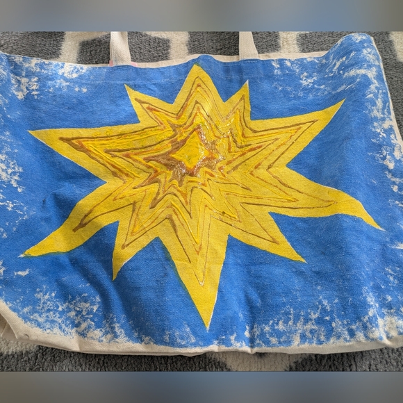 Power Rangers Red Ranger Tote - Picture 7 of 14